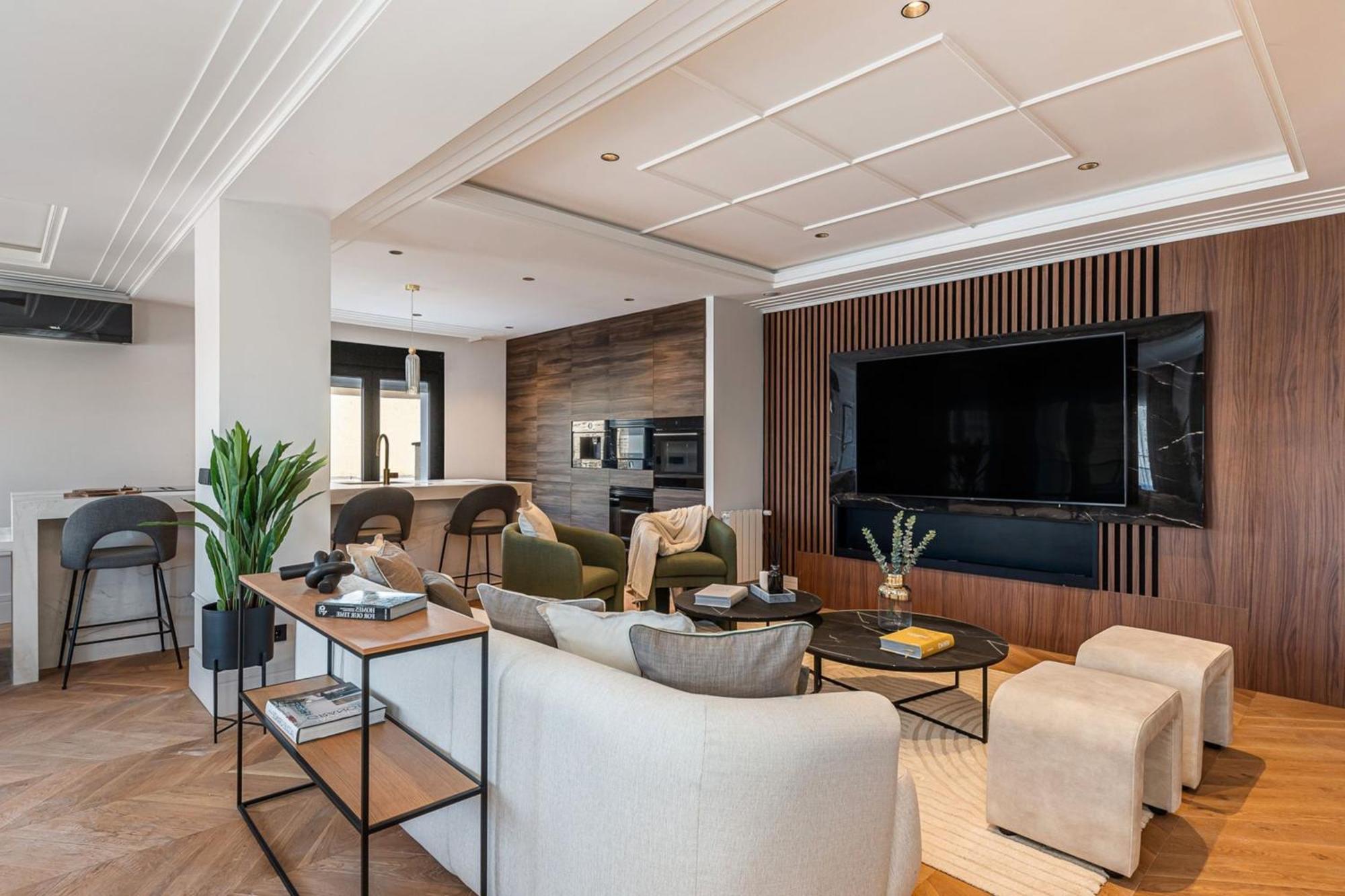 Elegant Manor Staycation Escape Apartamento Roma